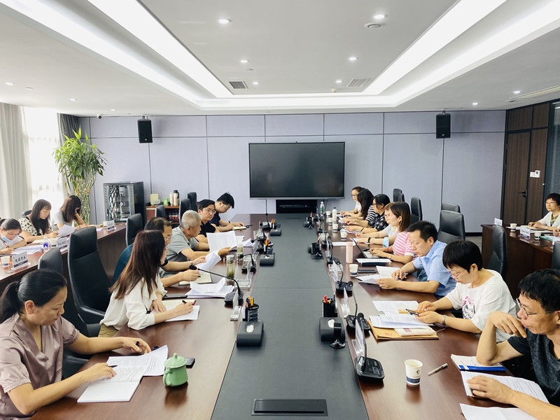 太阳成集团tyc151cc集团召开集团系统2022年上半年度财政分析会